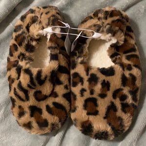 Girls cheetah Print Slippers